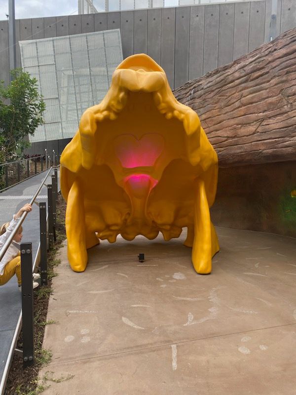 Thumbnail for Design of a sculpture frame.